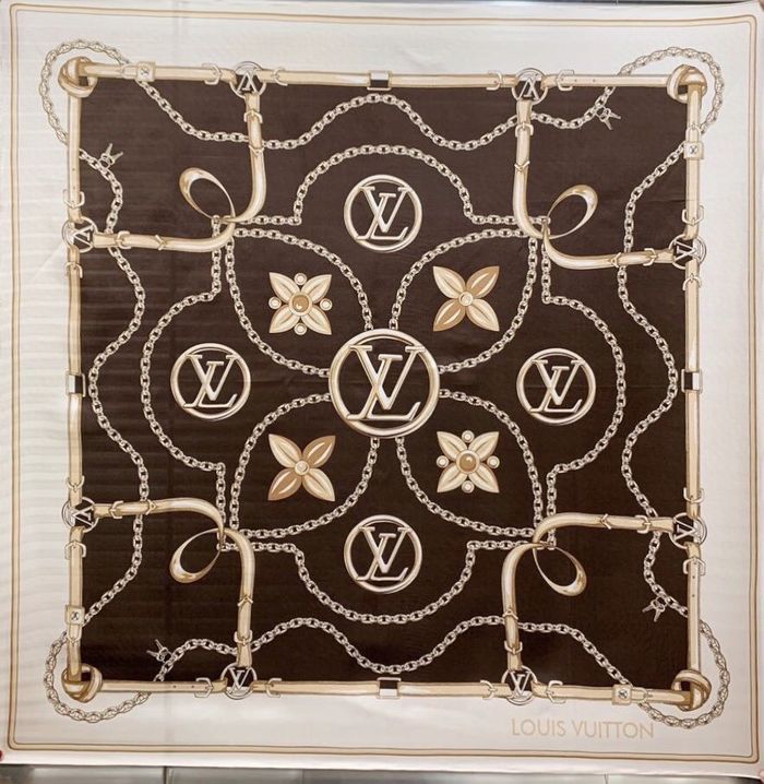 Louis Vuitton Scarf LVS00143